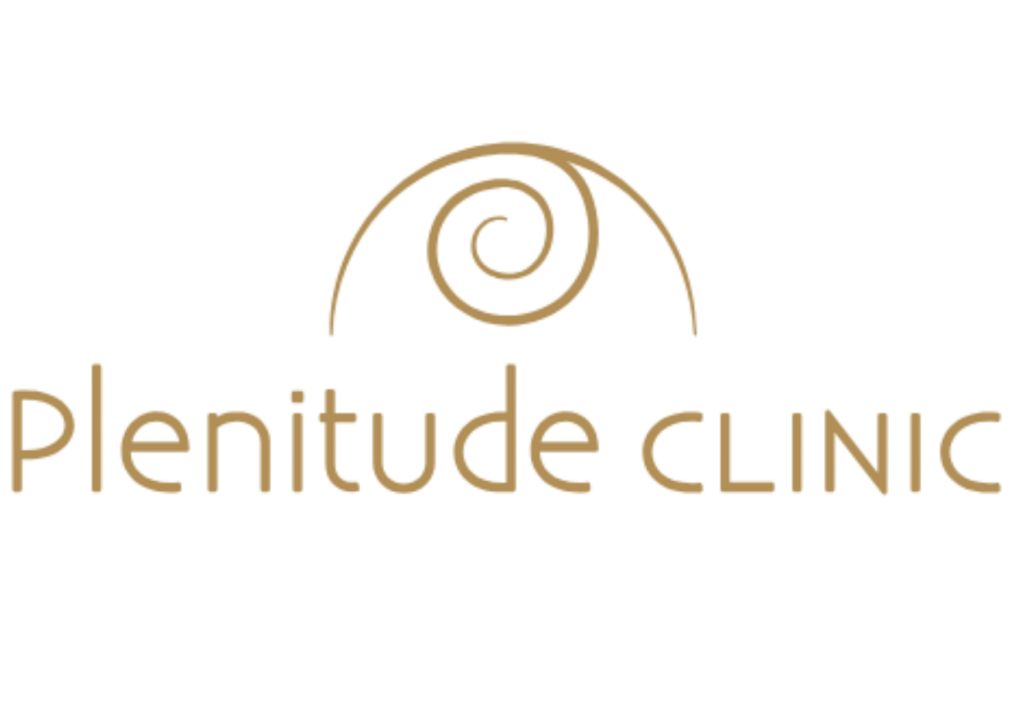 Logotipo Plenitude clinic